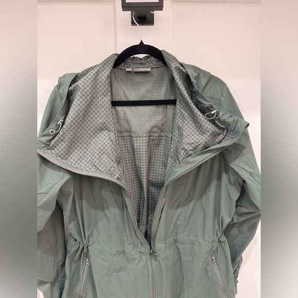 Athleta Rain Coat/Shell/Windbreaker w/ Hood - Picture 4 of 5